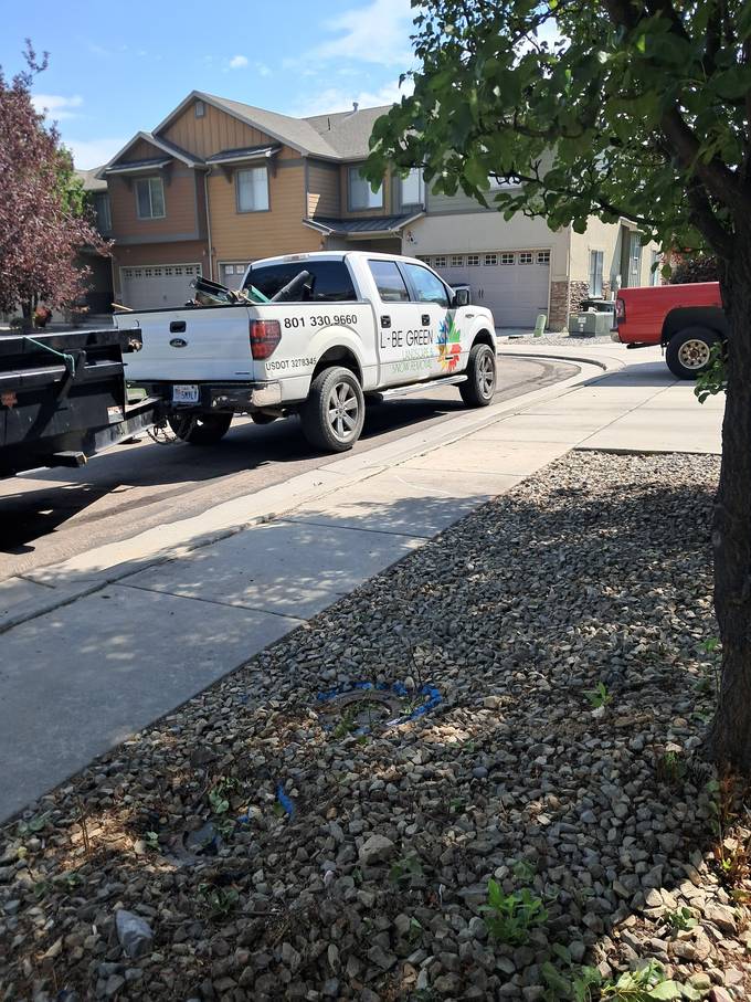 Crew truck and dump trailer